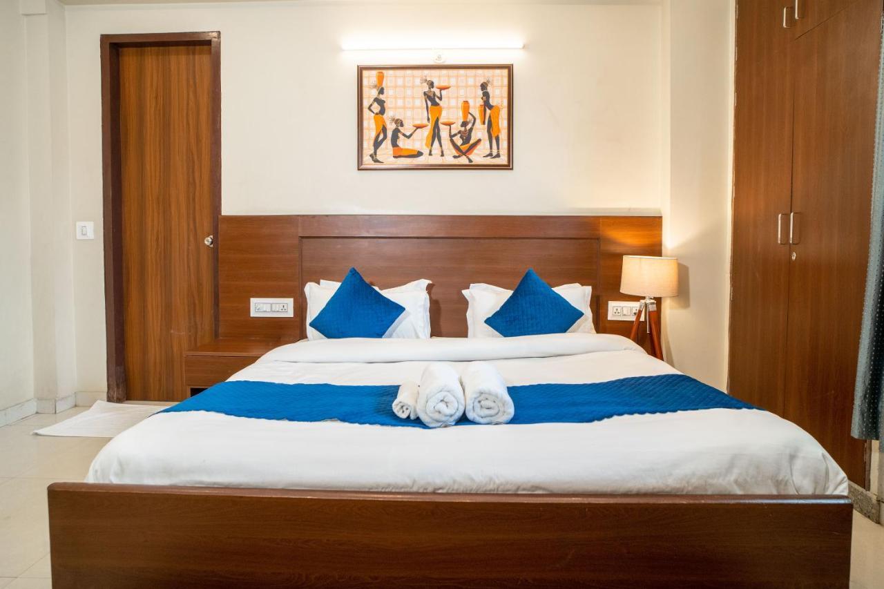 The Lodgers 2 Bhk Serviced Apartment Infront Of Artemis Hospital גורגאון מראה חיצוני תמונה
