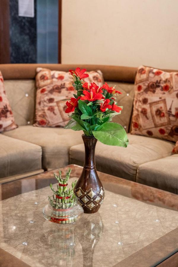 The Lodgers 2 Bhk Serviced Apartment Infront Of Artemis Hospital גורגאון מראה חיצוני תמונה
