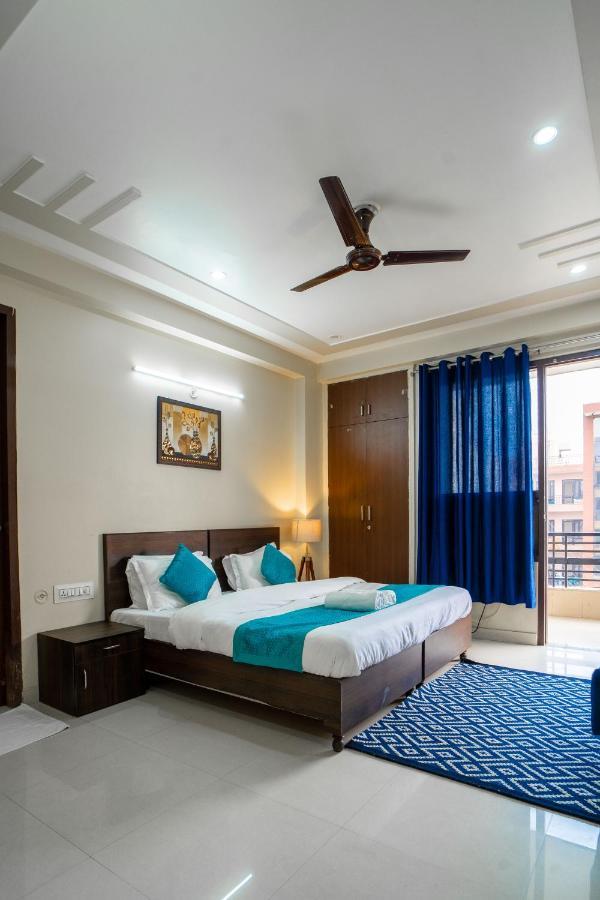The Lodgers 2 Bhk Serviced Apartment Infront Of Artemis Hospital גורגאון מראה חיצוני תמונה