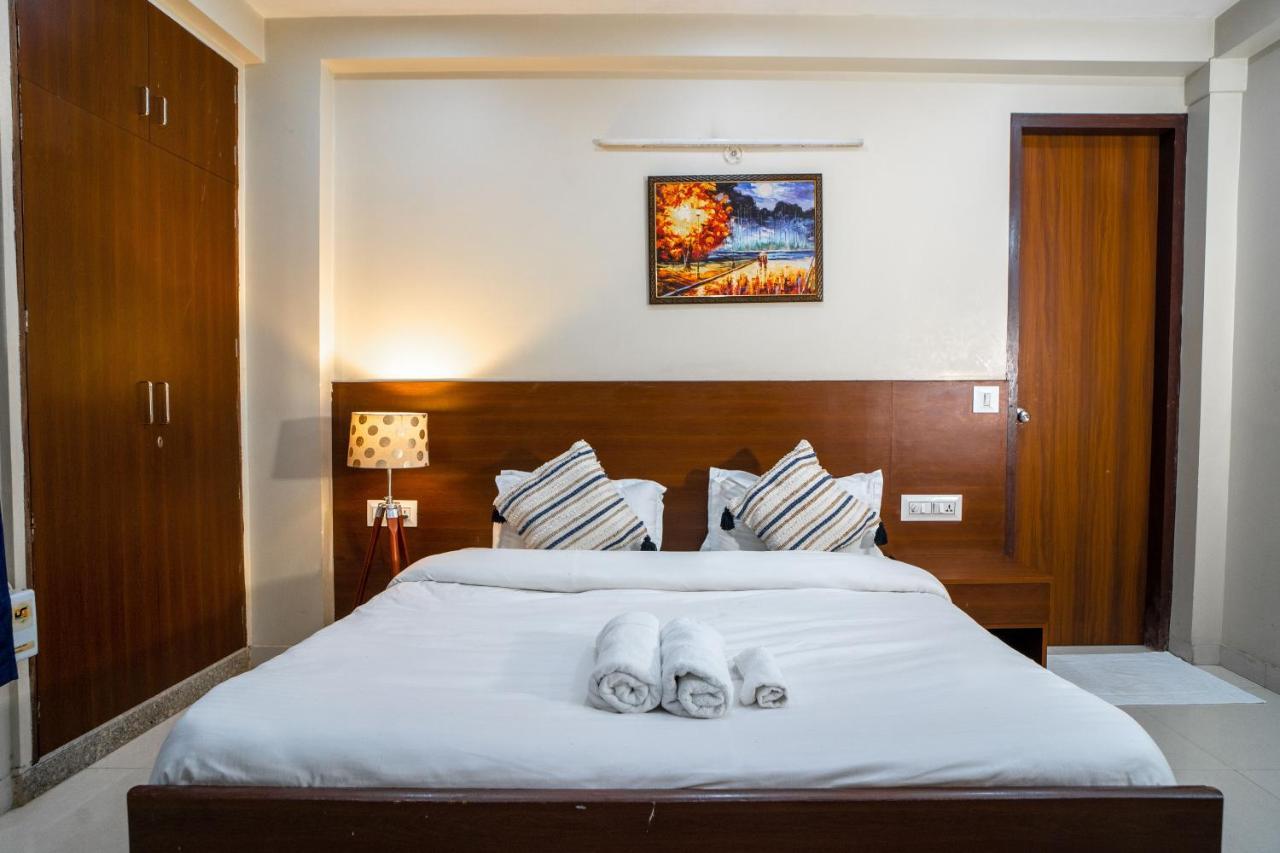 The Lodgers 2 Bhk Serviced Apartment Infront Of Artemis Hospital גורגאון מראה חיצוני תמונה