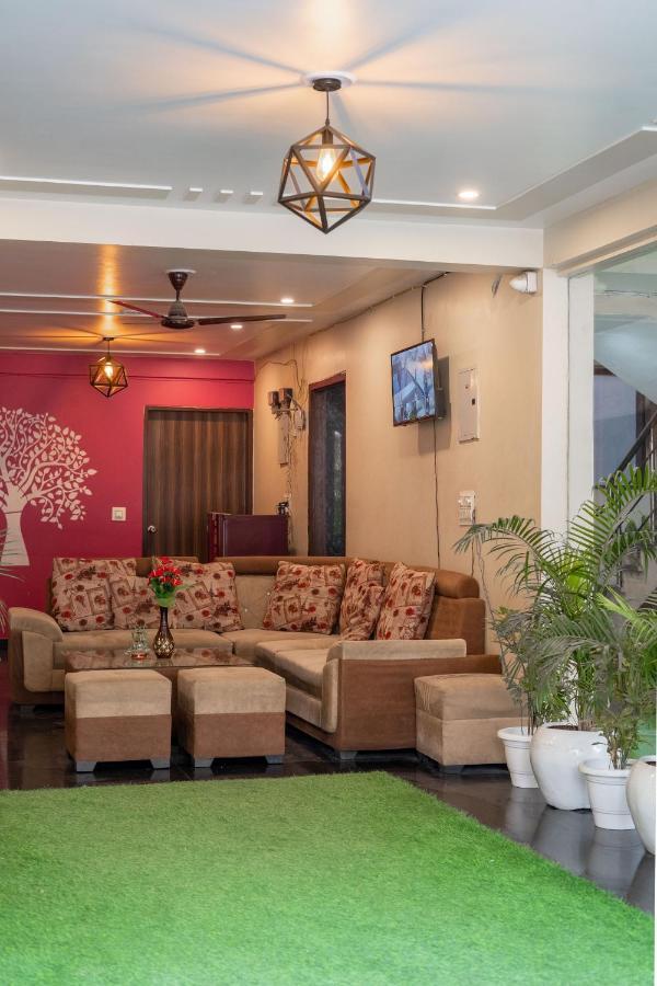 The Lodgers 2 Bhk Serviced Apartment Infront Of Artemis Hospital גורגאון מראה חיצוני תמונה
