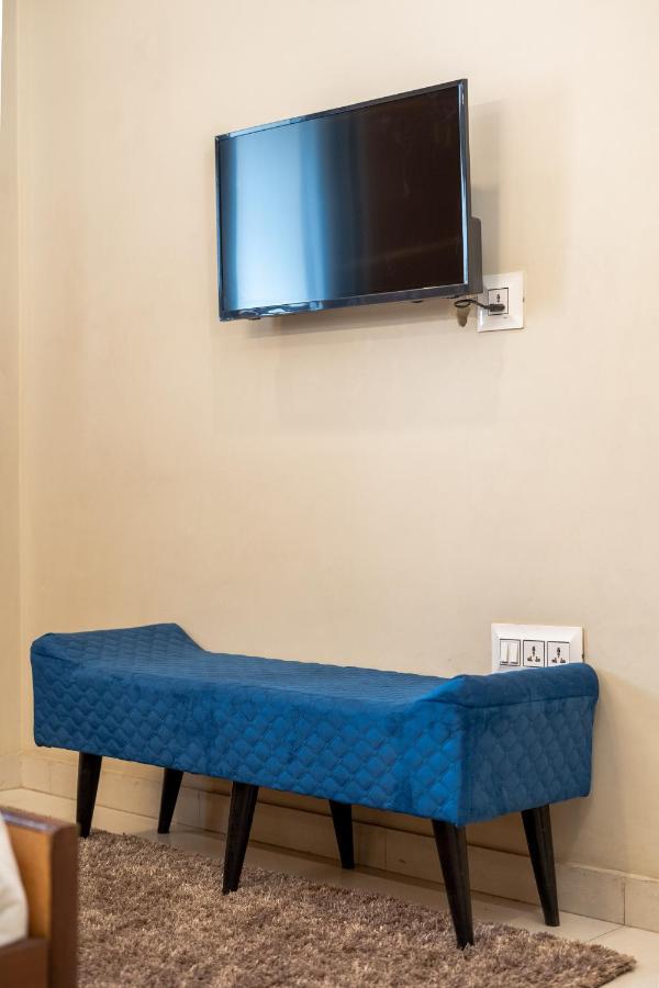 The Lodgers 2 Bhk Serviced Apartment Infront Of Artemis Hospital גורגאון מראה חיצוני תמונה